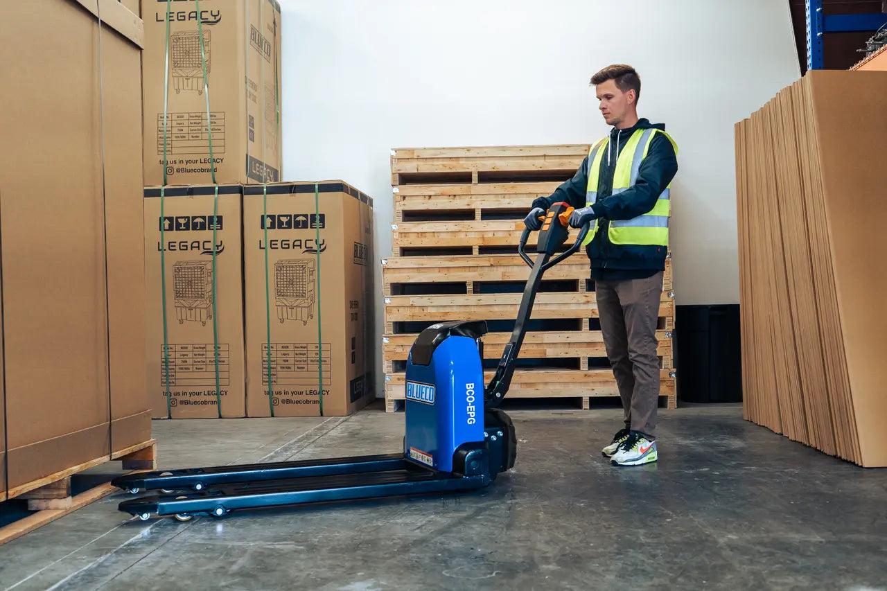 How Does an Electric Pallet Truck Improve Workplace Efficiency?
